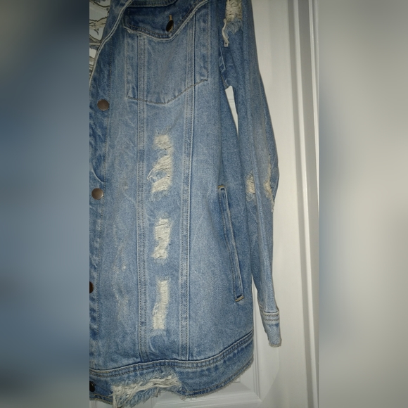 Fashion Nova Distressed Jean Jacket - Picture 10 of 10